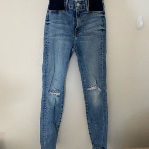 Good American The Honeymoon Mid Rise Maternity Jeans BLUE 129